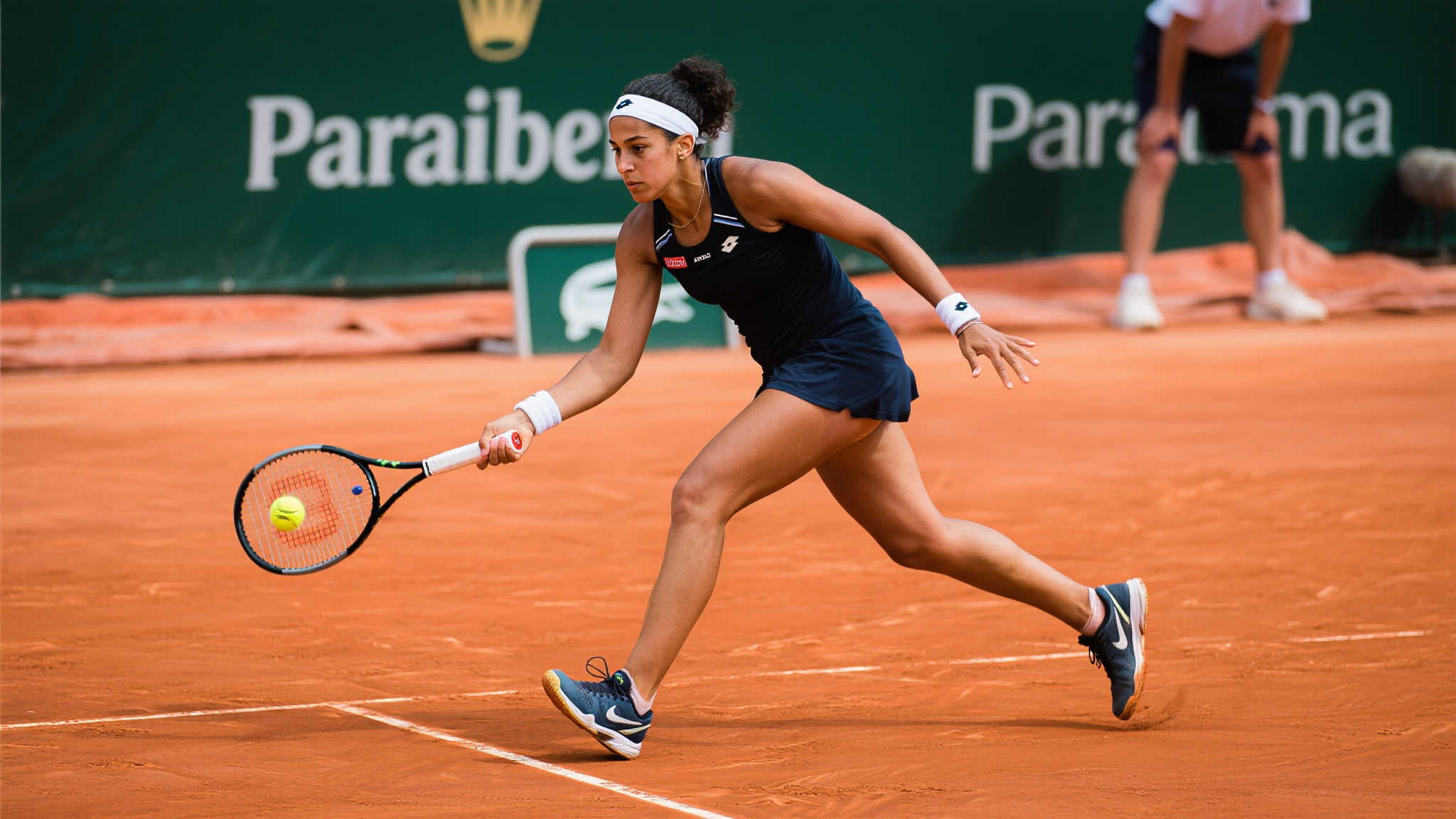 球迷们不禁 球迷们不禁