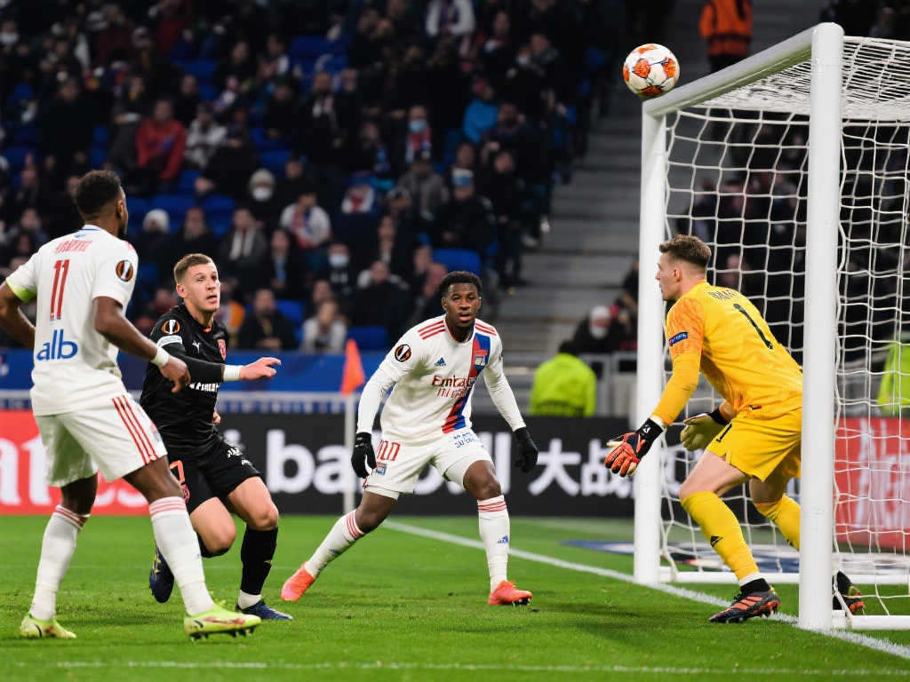 年轻球员的 年轻球员的